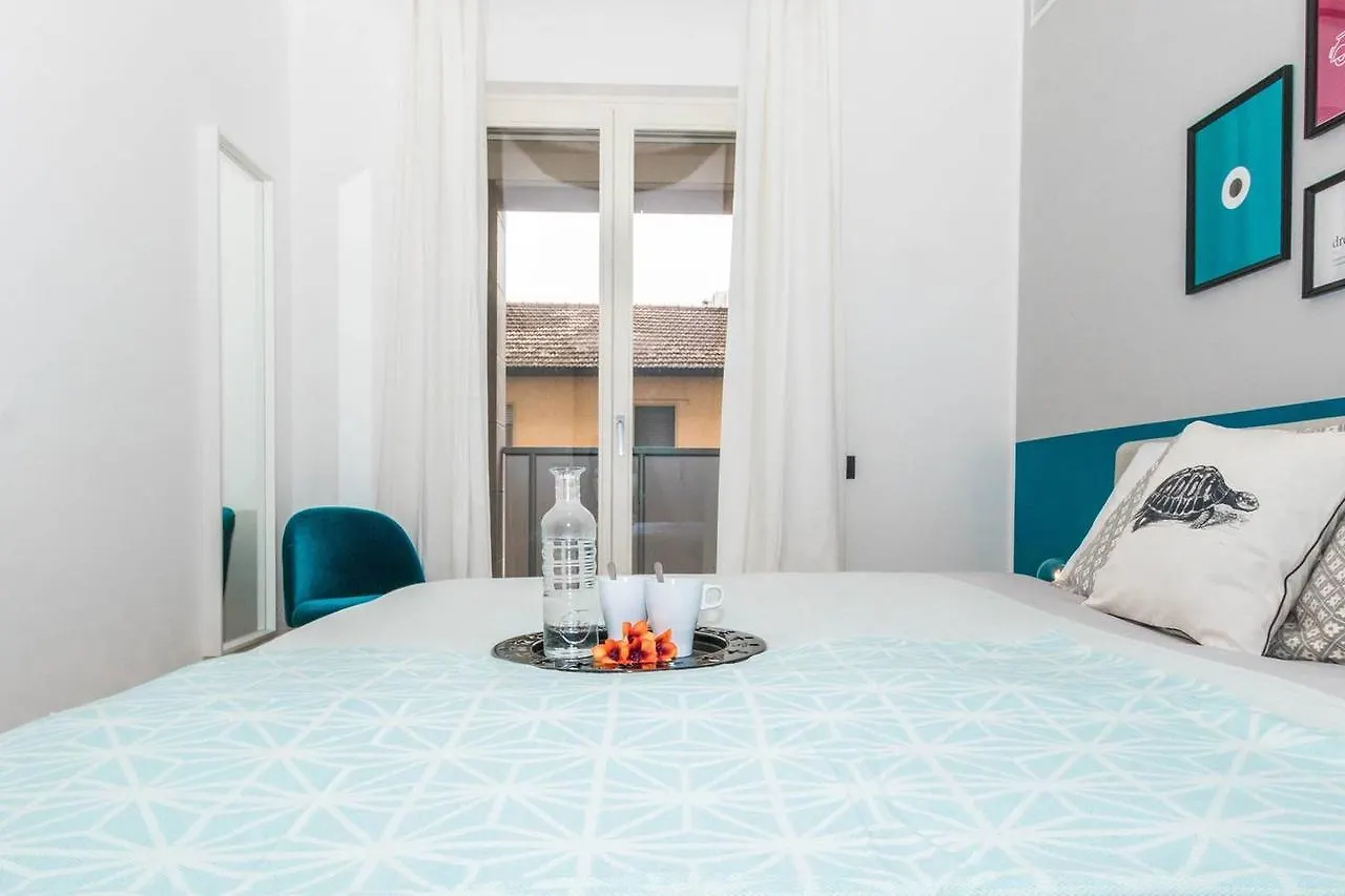 Altido Porta Volta Apartment Milan 0*,